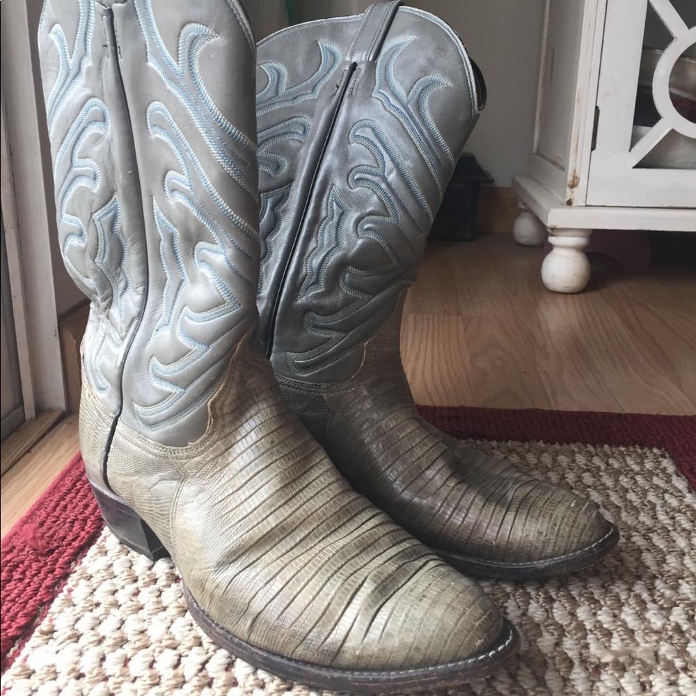 VINTAGE AUTH. TONY LAMA SNAKESKIN COWBOY BOOTS
